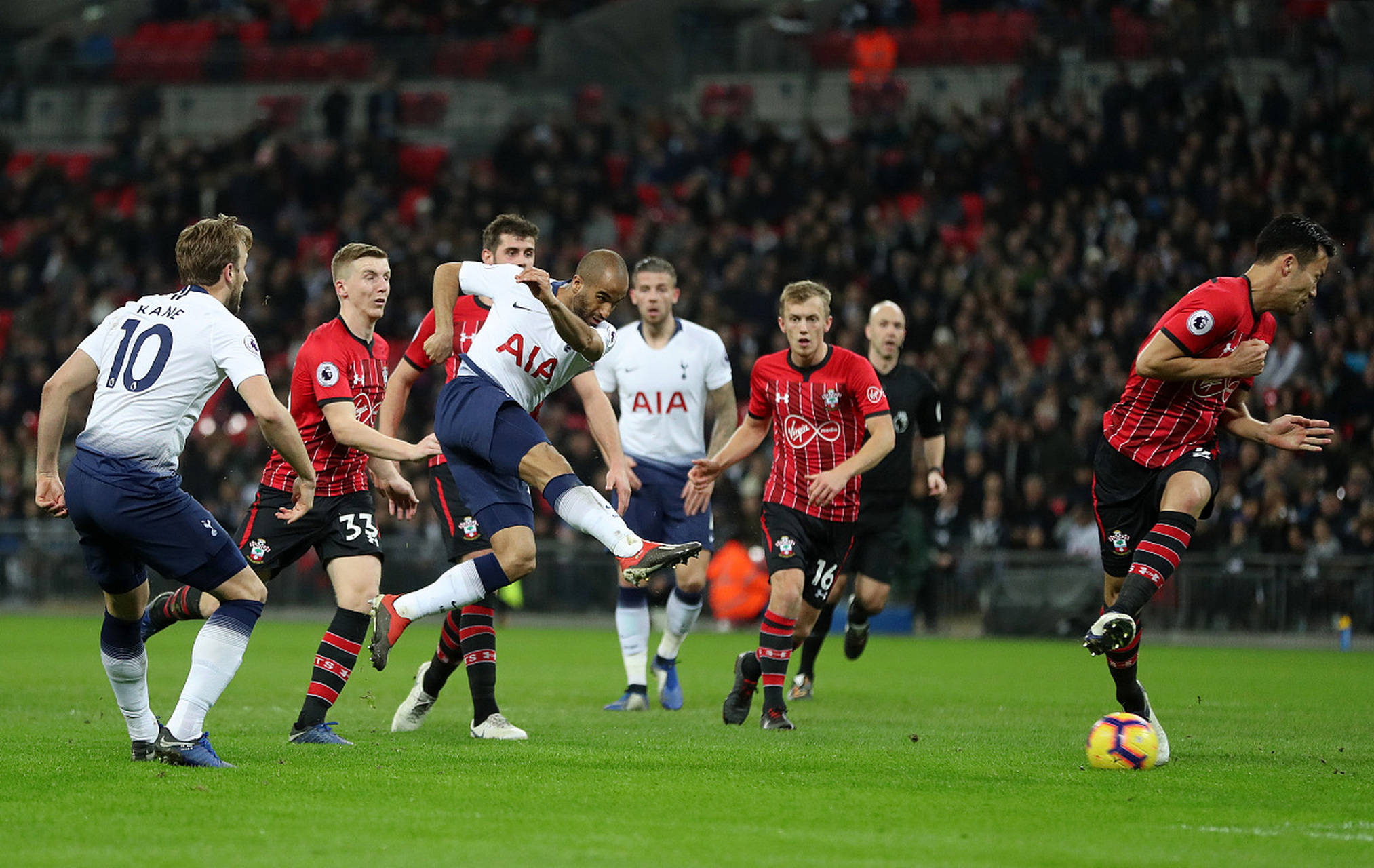一路高歌猛 一路高歌猛