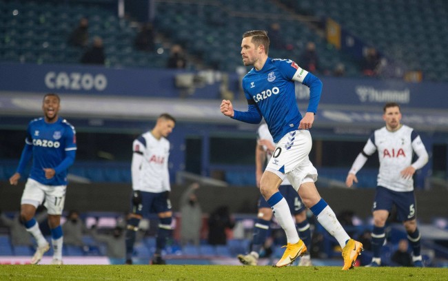 次提出外租 次提出外租